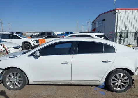 2014 Buick Lacrosse z USA, uszkodzony, nr VIN 1G4GA5GR4EF237992